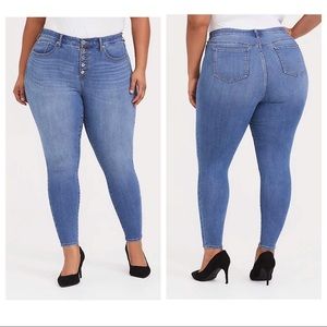 TORRID Sky High ButtonFly Premium Skinny Jeans